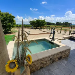 Les Caunes , Mazan France